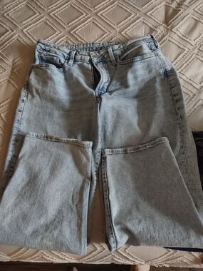 Old Navy Light Wash Straight Leg Jeans